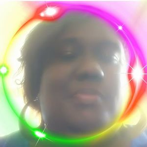 Meet your Posher, Lekeivia